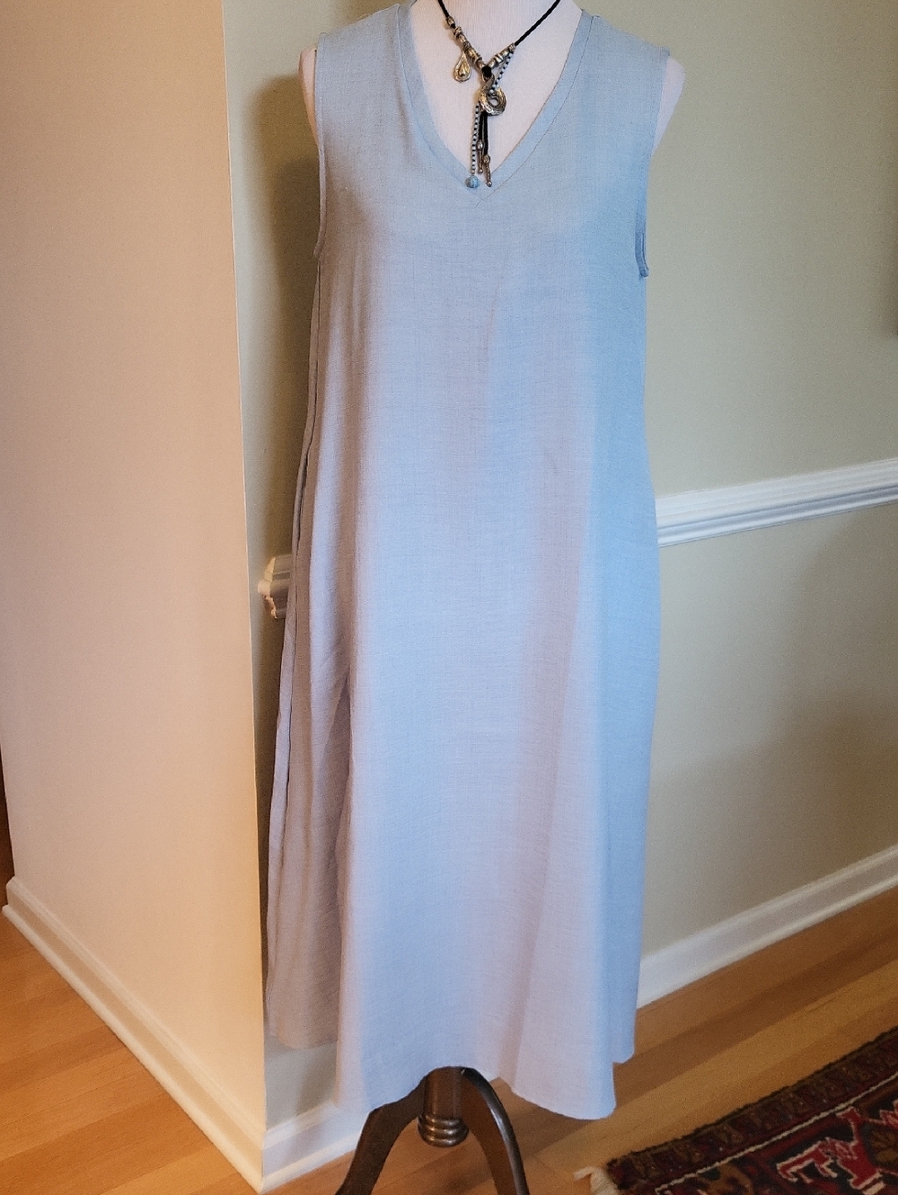 Source Unknown Pale Blue Sleeveless V-Neck Midi Dress NWOT